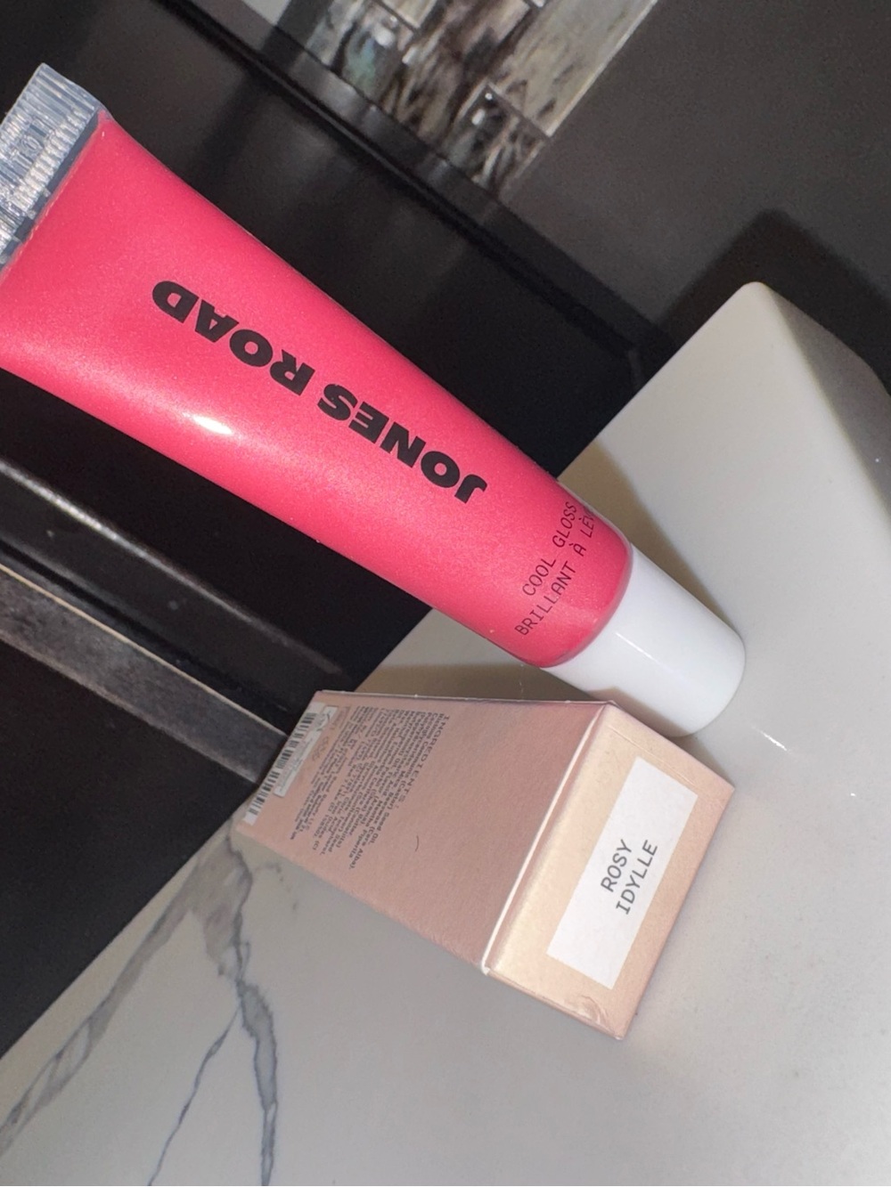 Jones Road Cool Gloss – Rosy Idylle - NEW